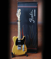 Fender™ Telecaster™- Butterscotch Blonde Finish: Ornament