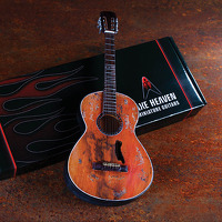 Willie Nelson: Willie Nelson Signature Trigger Acoustic Model: Ornament