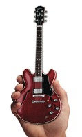 Gibson ES-335 Faded Cherry Mini Guitar Replica: Ornament