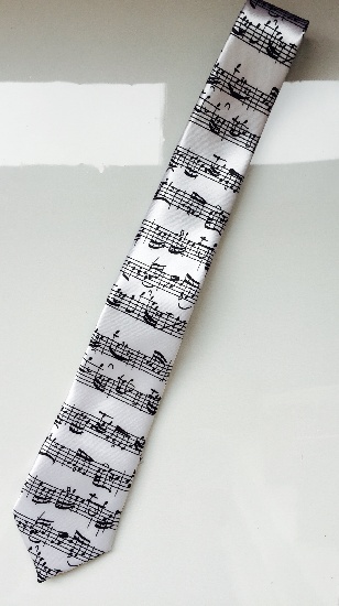 Cravate - Porte musicale Blanche
[Tie - Music Notes White]