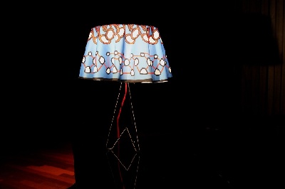 Lampe avec Abajour - Musical Notes
[Lamp with Abajour - Musical Notes]